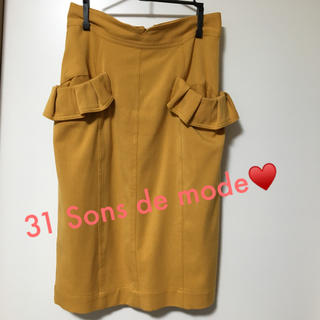 トランテアンソンドゥモード(31 Sons de mode)のイエロータイトスカート(ひざ丈スカート)