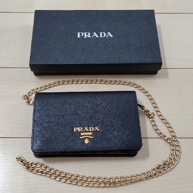 PRADA　バック