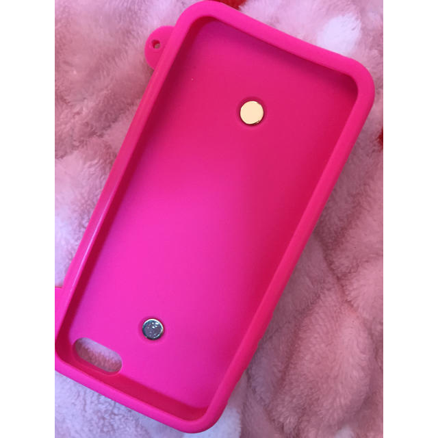 MOSCHINO(モスキーノ)のセール中！！ iPhone6 ケース スマホ/家電/カメラのスマホアクセサリー(モバイルケース/カバー)の商品写真