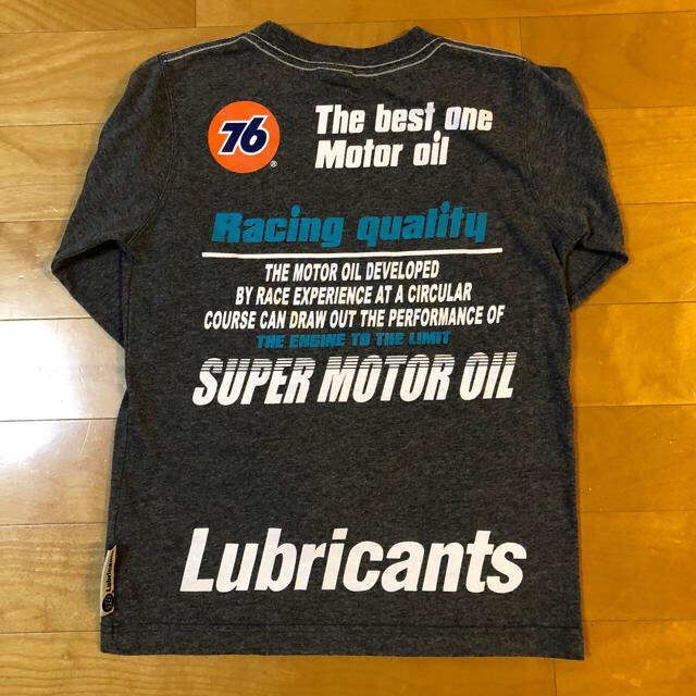 76 Lubricants(セブンティーシックスルブリカンツ)の76ルプリカンツの長袖Tシャツ キッズ/ベビー/マタニティのキッズ服男の子用(90cm~)(Tシャツ/カットソー)の商品写真