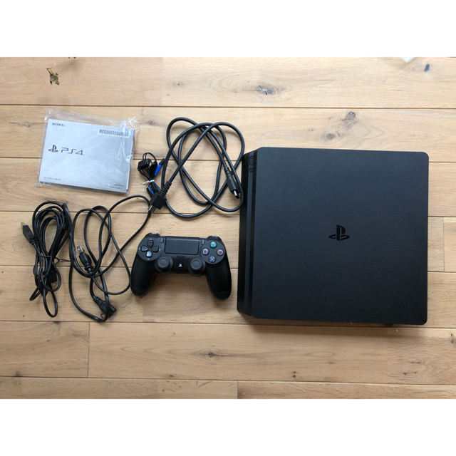 美品 PS4 SONY PlayStation4 本体 CUH-2200AB01