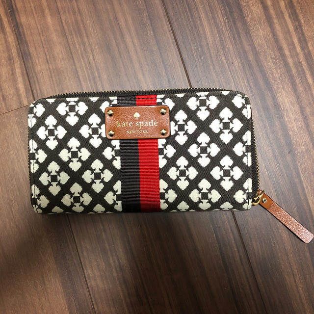 katespade  WLRU1187 長財布　美品