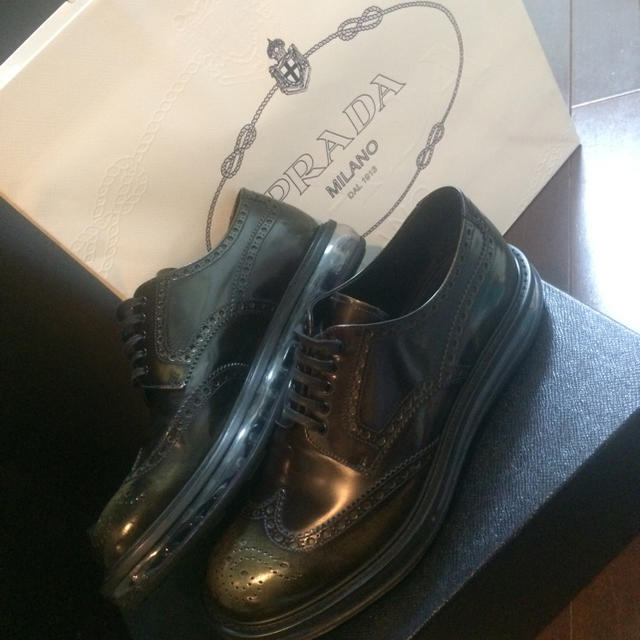 PRADA - PRADA エアソールドレスシューズ 27cmの通販 by A's shop