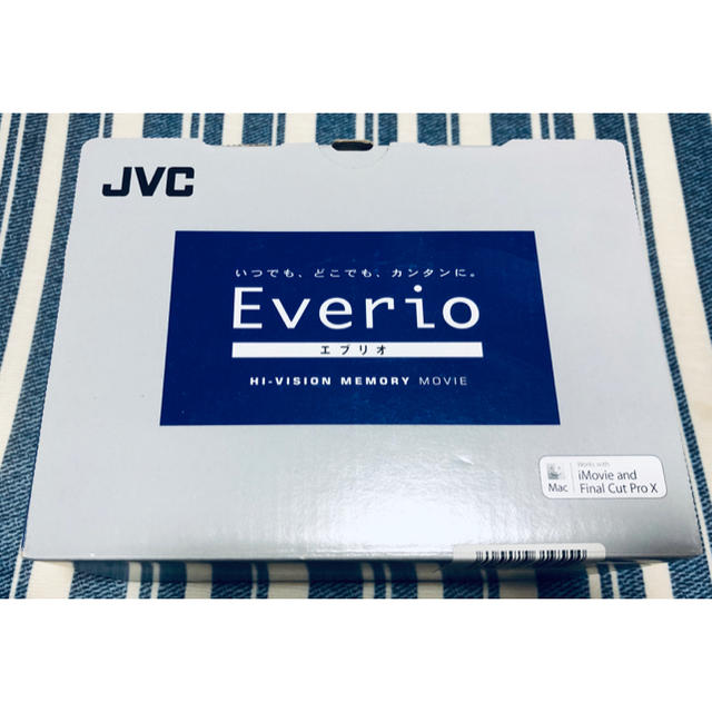 KENWOOD(ケンウッド)のJVC Everio GZ-E109-S ビデオカメラ スマホ/家電/カメラのカメラ(ビデオカメラ)の商品写真