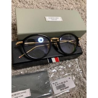 トムブラウン(THOM BROWNE)のTHOM BROWNE トムブラウン◾︎TB-011-A-BLK-GLD-49(サングラス/メガネ)