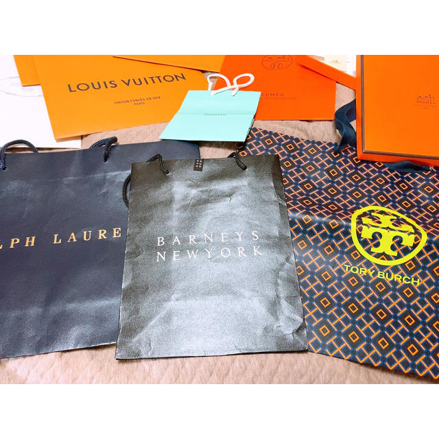 LOUIS VUITTON(ルイヴィトン)のHERMES ショップ袋　ルイヴィトン　ラルフローレン レディースのバッグ(ショップ袋)の商品写真