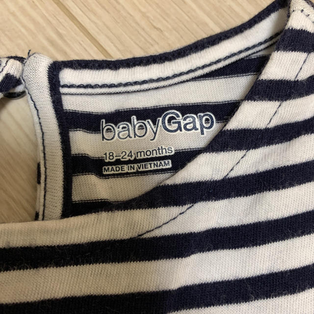 babyGAP(ベビーギャップ)のbaby GAP ワンピース　ボーダー　90cm  キッズ/ベビー/マタニティのキッズ服女の子用(90cm~)(ワンピース)の商品写真