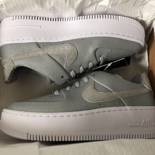 ナイキ(NIKE)の新品　NIKE AIR FORCE 1 SAGE LOW (AF1)(スニーカー)