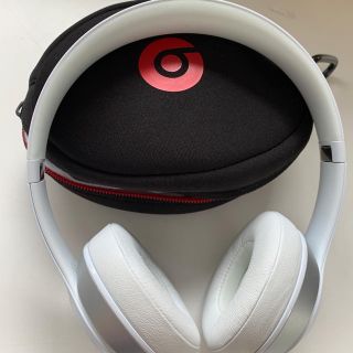 ビーツバイドクタードレ(Beats by Dr Dre)のbeats solo 最終お値下げ‼️(ヘッドフォン/イヤフォン)