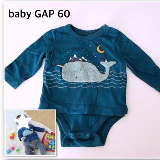 ベビーギャップ(babyGAP)のbaby GAP☆60長袖ロンパース☆くじら柄(ロンパース)