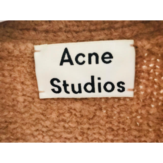 ACNE(アクネ)のACNE STUDIOS 19AW 即完　カーディガン メンズのトップス(カーディガン)の商品写真