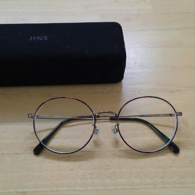 JINS(ジンズ)の【マカチナ様　専用】JINS   ラウンドメガネ レディースのファッション小物(サングラス/メガネ)の商品写真