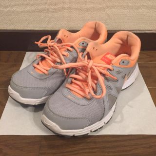 ナイキ(NIKE)の送料込み‼️ NIKE スニーカー(スニーカー)