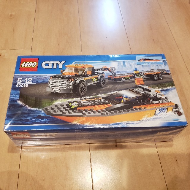 新品未開封 レゴシティLEGOCITY 60085パワーボートと4WDキャリアー