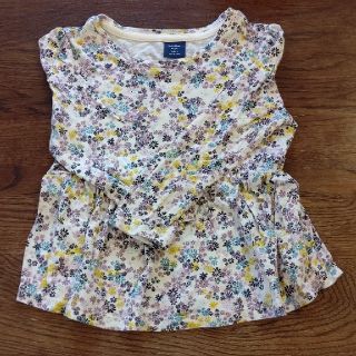 ベビーギャップ(babyGAP)の☆取引中です⭐️babyGAP⭐️ロングTシャツ  95センチ お花(Tシャツ/カットソー)