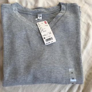 ユニクロ(UNIQLO)の新品　ワッフルVネックT UNIQLO(Tシャツ(長袖/七分))