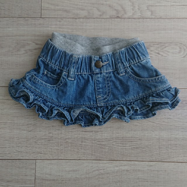 babyGAP(ベビーギャップ)のbaby GAP 70cm デニムフリルスカート キッズ/ベビー/マタニティのベビー服(~85cm)(スカート)の商品写真