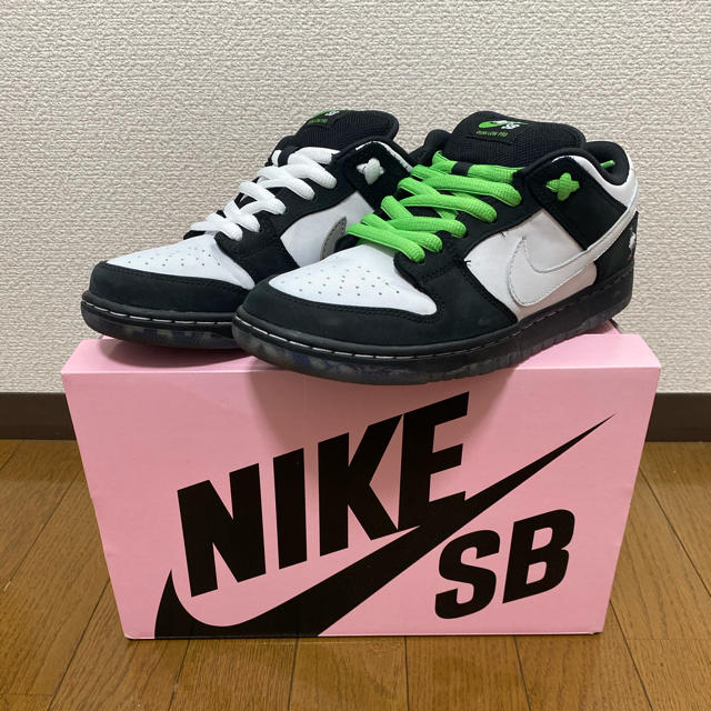 Nike Sb dunk low stapl panda pigeon