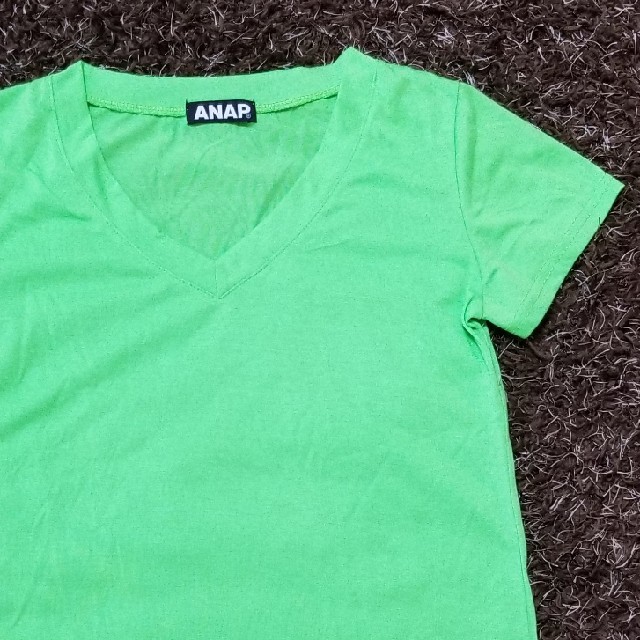 ANAP(アナップ)のANAP VネックTシャツ レディースのトップス(Tシャツ(半袖/袖なし))の商品写真