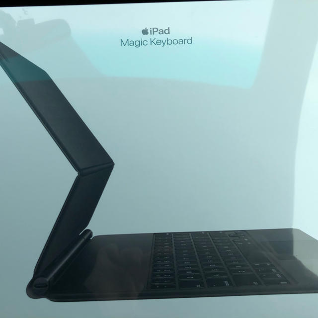 新品未開封Apple iPad Pro 12.9インチMagic Keyboar