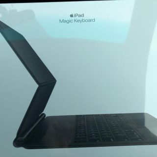 アイパッド(iPad)の新品未開封Apple iPad Pro 12.9インチMagic Keyboar(iPadケース)