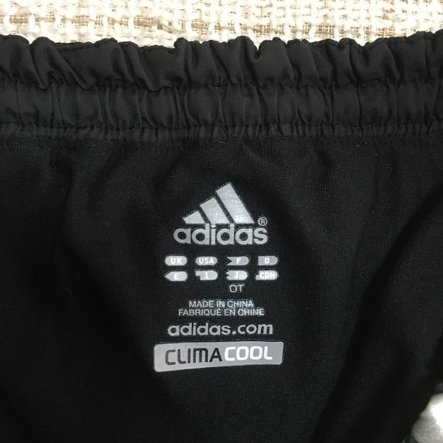 adidas(アディダス)のアディダスランニングパンツ レディースの下着/アンダーウェア(ショーツ)の商品写真