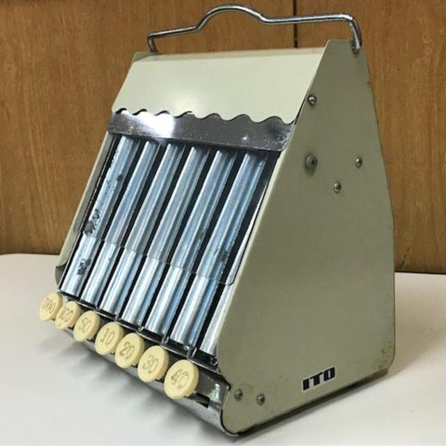レトロコインカウンター 手動式釣銭器 ITO製の通販 by クマザザ レトロコインカウンター 手動式釣銭器 ITO製の通販 by クマザザ