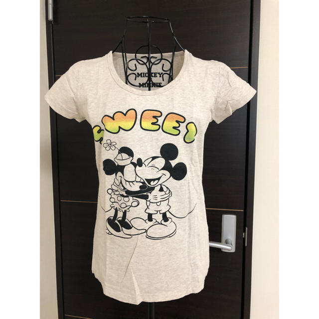 Disney(ディズニー)のディズニー　Tシャツ レディースのトップス(Tシャツ(半袖/袖なし))の商品写真