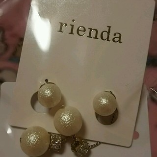 リエンダ(rienda)の完売ピアス☆(ピアス)