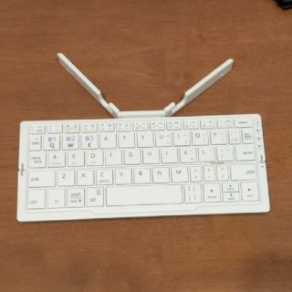 iClever 折りたたみ式 Bluetoothキーボード(PC周辺機器)