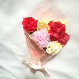 リボンフラワーの花束［mini］母の日 赤バラmix 母の日ギフトおすすめ(その他)