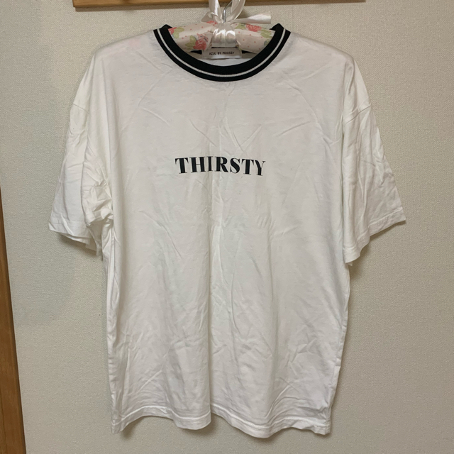 AZUL by moussy(アズールバイマウジー)のAZUL BY MOUSSY 白Tシャツ レディースのトップス(Tシャツ(半袖/袖なし))の商品写真