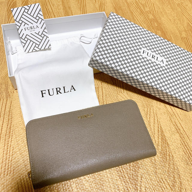 レディースFURLA 長財布