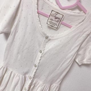 イング(INGNI)の♡美品✨INGNI/半袖フラワーカーディガン♡(カーディガン)