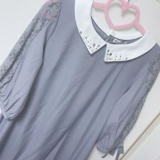 アクシーズファム(axes femme)の♡新品✨axes femme/ビジューワンピース♡(ひざ丈ワンピース)