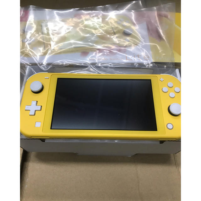 24時間即日発送　Nintendo Switch Lite イエロー