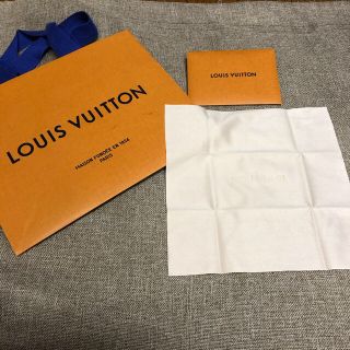 ルイヴィトン(LOUIS VUITTON)の【専用】ルイヴィトン　クロス・ショップ袋(ショップ袋)