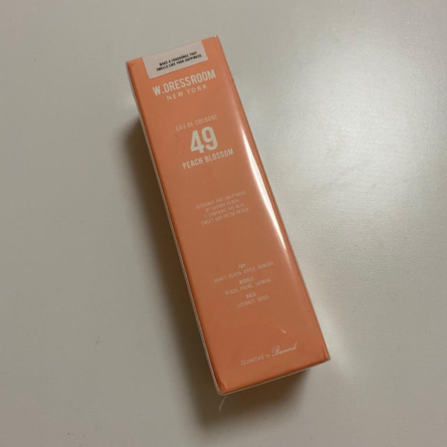 W.DRESSROOM 49 peach blossom 新品 コスメ/美容の香水(ユニセックス)の商品写真