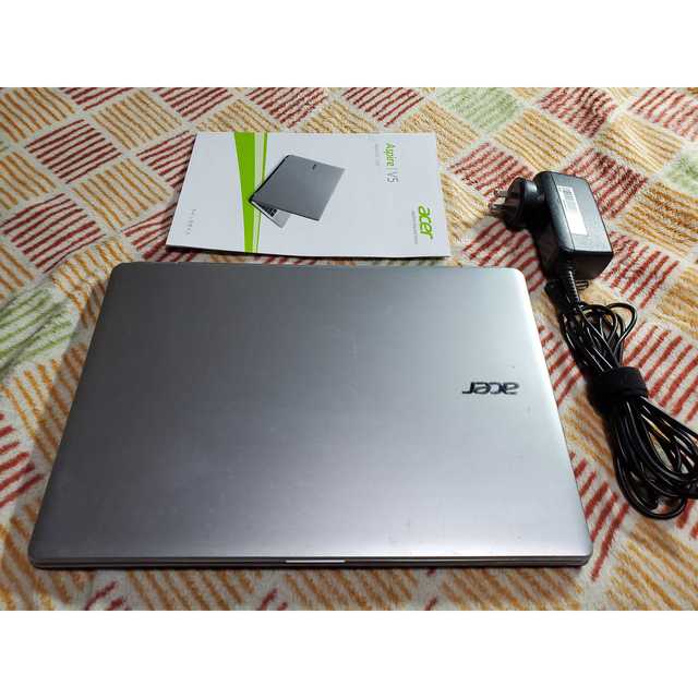 acer Aspire V5-122P　ノートパソコン