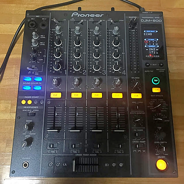 Pioneer(パイオニア)のPioneer DJM-800 楽器のDJ機器(DJミキサー)の商品写真