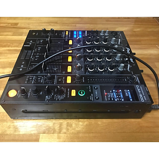 Pioneer(パイオニア)のPioneer DJM-800 楽器のDJ機器(DJミキサー)の商品写真