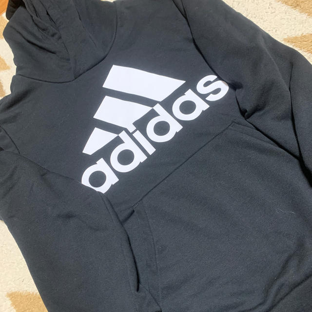 adidas(アディダス)のadidasパーカー レディースのトップス(パーカー)の商品写真