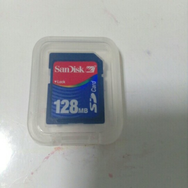 SanDisk(サンディスク)のSunDisk SDカード スマホ/家電/カメラのPC/タブレット(その他)の商品写真