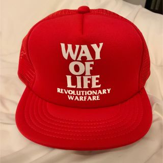 ラッツ(RATS)の美品　RATS WAY OF LIFE メッシュキャップ　赤　キムタク(キャップ)