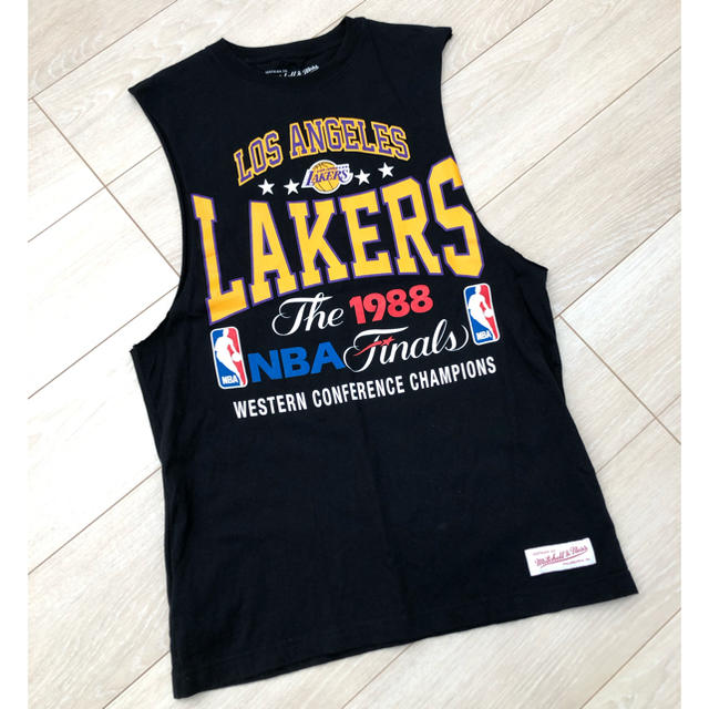 MITCHELL & NESS(ミッチェルアンドネス)のmitchell＆ness☆lakers ☆タンクトップ☆ノースリーブ☆筋トレ メンズのトップス(タンクトップ)の商品写真