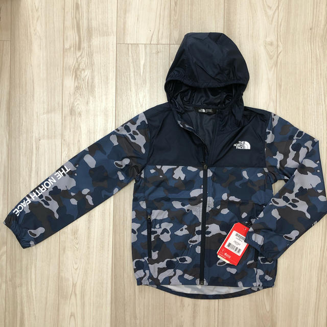 THE NORTH FACE(ザノースフェイス)の【海外限定】新作　ノースフェイス　キッズ　ウィンドジャケット　ブルー　120cm キッズ/ベビー/マタニティのキッズ服男の子用(90cm~)(ジャケット/上着)の商品写真