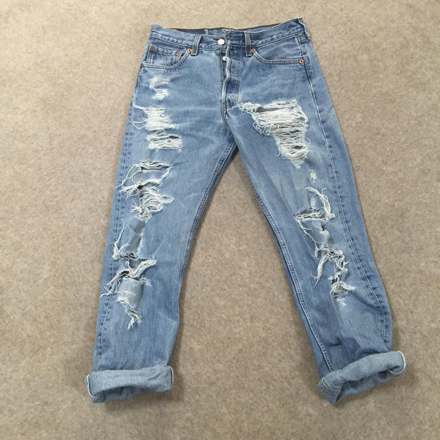 Levi's - リーバイス501 ダメージジーンズデニムの通販 by ひののにと