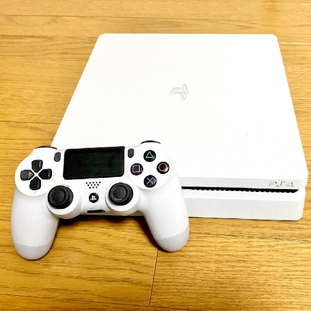 PlayStation®4 グレイシャー・ホワイト 500GB CUH-210…