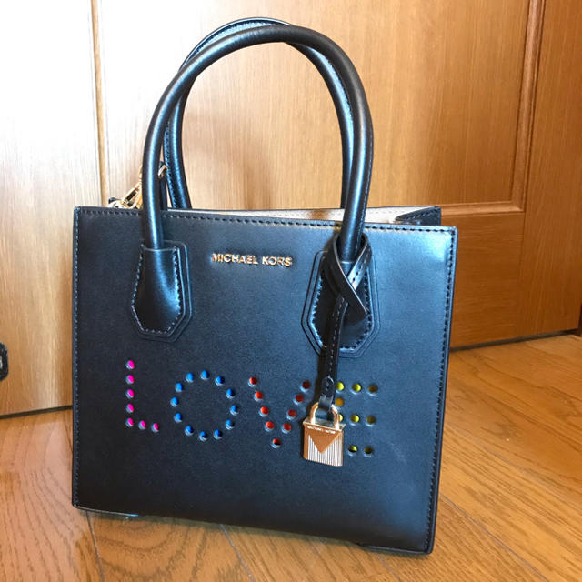 いたします 【新品未使用】¥9900→¥7400マイケルコースハンドバッグ