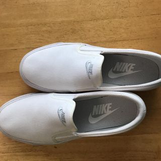 ナイキ(NIKE)のナイキ　スリッポン　スニーカー　24cm(スリッポン/モカシン)